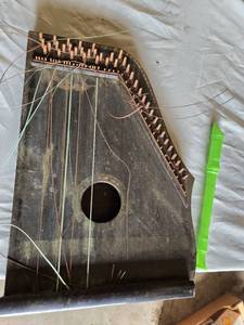 lot 226 image: Meinel & Herold Guitar Zither - Needs Repair