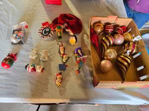 lot 246 image: Christmas Ornaments including Handcrafted Glass Snowman, Penguin Couple, Santa Figures, and Decorative Balls