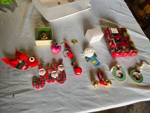 lot 253 image: Assorted Christmas Ornaments and Decorations including Hallmark Keepsake Collection