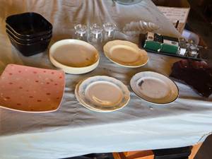 lot 315 image: Assorted Dinnerware and Kitchen Items including Le Menu Plates, Glasses, and Accessories
