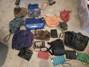 lot 362 image: Lot of Womens Handbags and Purses including Leather and Fabric Bags