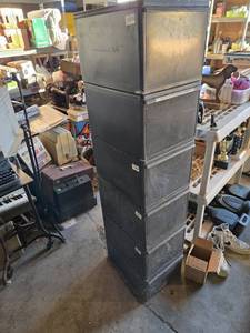 lot 418 image: The Container Store Plastic Storage Drawers 62 Tall