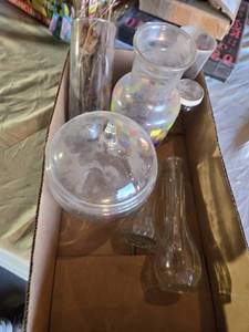 lot 454 image: Variety of Vases