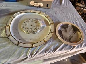 lot 523 image: Cornish Hostess Server (missing lazy susan) and Marilyn Monroe Decorative Plate