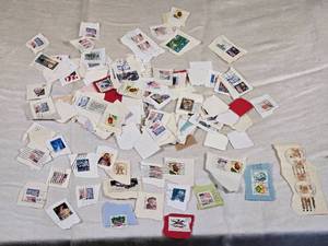 lot 492 image: Lot of Vintage USA Postage Stamps