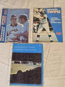 lot 515 image: Lot of Minnesota Twins Baseball Programs and Yearbooks - 1970 and Others