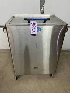 lot 32 image: MSRP $3200 Chattanooga Hydrocollator ColPaC� C-5 Mobile Cold Packs Chilling Unit - Good Working Condition