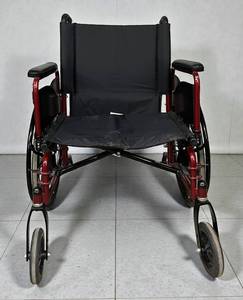 lot 7 image: MSRP $1,000 Invacare 9000 XDT Rehab-Grade Manual Wheelchair - 350lb Capacity Extra Wide -22 W Seat, Heavy-Duty Construction, Traditional Rear-Wheel Drive for Maneuverability - Great Condition Seat Needs A Little Clean up