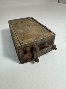 lot 62 image: Vintage Wood Box Battery Ignition Coil