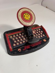 lot 43 image: Marx Junior Dial Toy Typewriter