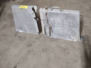 lot 290 image: Concrete Wall Saw Split Blade Guard...