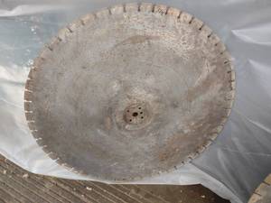 lot 184 image: Diamond Blade, 36x.220, Fits Concr...