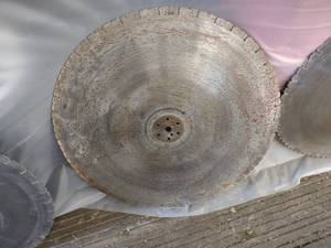 lot 186 image: Diamond Blade, 34x.220, Fits Concr...