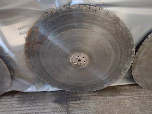 lot 188 image: Diamond Blade, 34x.220, Fits Concr...