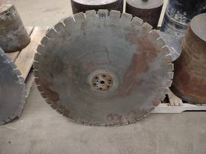 lot 194 image: Diamond Blade, 30x.220, Fits Concr...