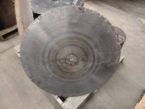 lot 203 image: Diamond Blade, 34x.220, Fits Concr...