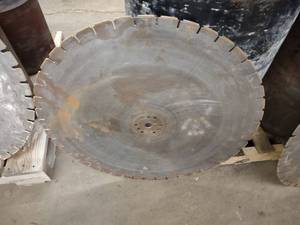 lot 206 image: Diamond Blade, 30x.220, Fits Concr...
