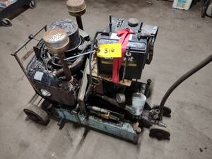 lot 316 image: Gas Hydraulic Pumper, 20 hp ...