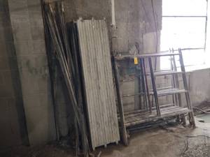 lot 402 image: Assorted Scaffolding...