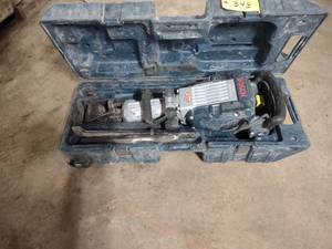 lot 343 image: Bosch GSH16 Professional Electric J...