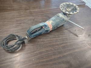 lot 358 image: Bosch GWS15-60 Angle Grinder, 7 Di...