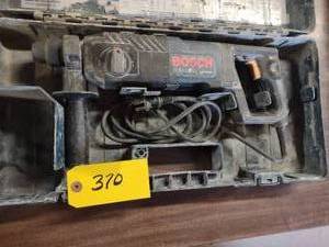 lot 370 image: Bosch Bulldog 1224VSR Roto Hammer, ...