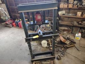 lot 504 image: H-Frame Press, 12 Ton, 22 Throat...