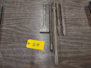 lot 514 image: Assorted Chisels...