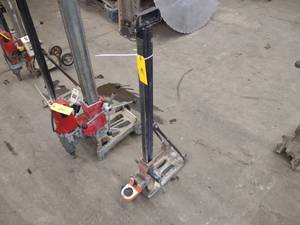 lot 41 image: Diamond Products Drill Rig with 43...