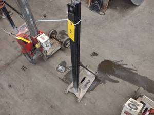 lot 42 image: Diamond Products Drill Rig with 43...