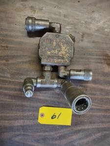 lot 61 image: Hydraulic Flow Regulator...