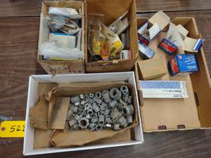 lot 528 image: Assorted Electrical...