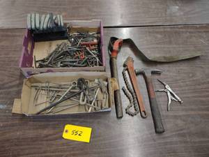 lot 552 image: Assorted Tools...