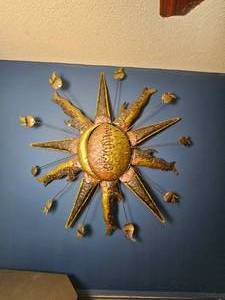 lot 9 image: Large Illuminated Metal Sun Wall Sculpture