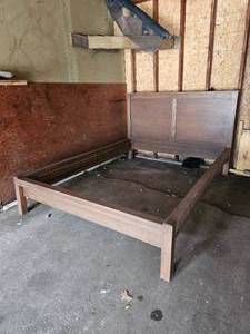 lot 59 image: Solid Wood Bed Frame with Headboard & Footboard (66 x 45)