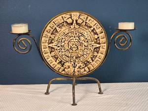 lot 89 image: Aztec Calendar Metal Candle Holder Stand - Triple Tea Light - Mayan Sun Stone Design