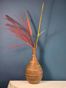 lot 102 image: Decorative Wooden Floor Vase with Dried Arrangement