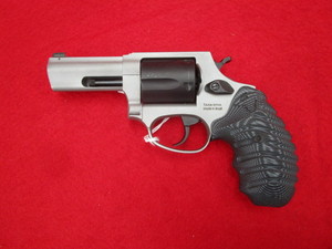 lot 7 image: Taurus 605 357Mag Revolver