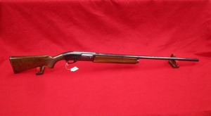 lot 31 image: Remington Arms 1100 12ga Shotgun