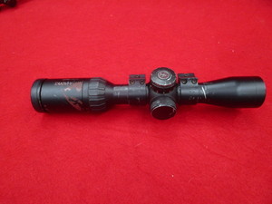 lot 110 image: Hawke Panorama 2-7x32 Scope