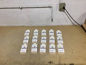 lot 127 image: LOT OF 15 North Key Pack Cheetah Print