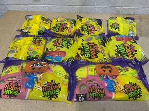 lot 258 image: LOT OF 10 Watermelon Sour Patch Kids Candy