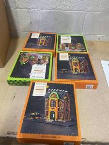 lot 262 image: LOT OF 5 Favorite Day Ready To Build Haunted Village Haunted Mansion Cookie Kits