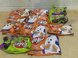 lot 267 image: LOT OF 11 KitKat Ghost Toast & Witchs Brew Chocolates