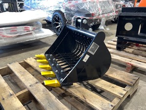 lot 6006 image: SDLANCH Mini Excavator Grid Bucket