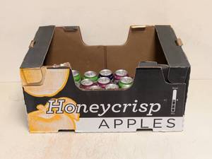 lot 73 image: NEW WATERLOO SPARKLING WATER VARIETY PACK 19CT