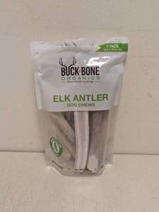 lot 102 image: BUCK BONE ORGANICS ELK ANTLER DOG CHEWS 7PK