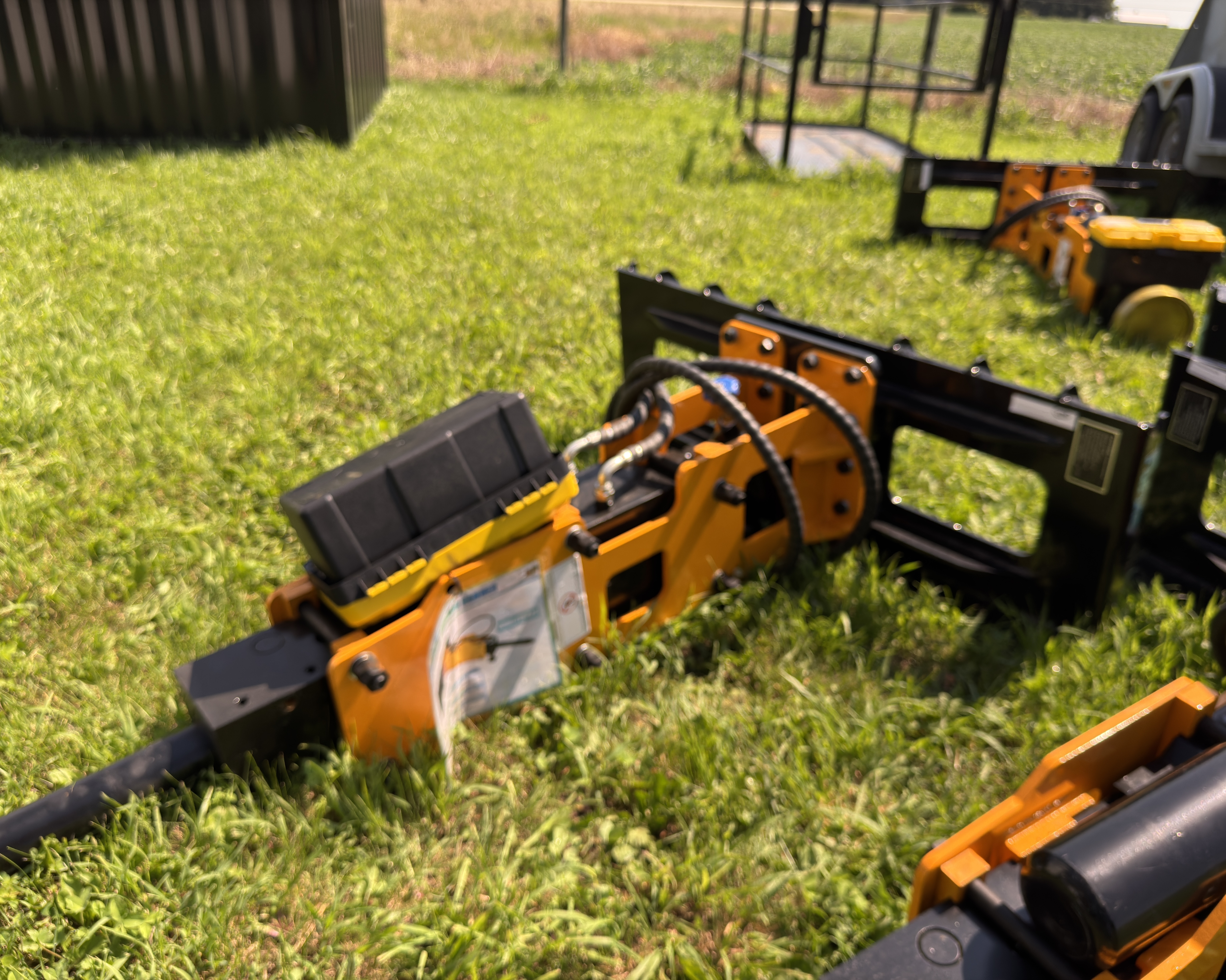 lot 4096 image: FUTURE Skid Steer Breaker (FT-P680)