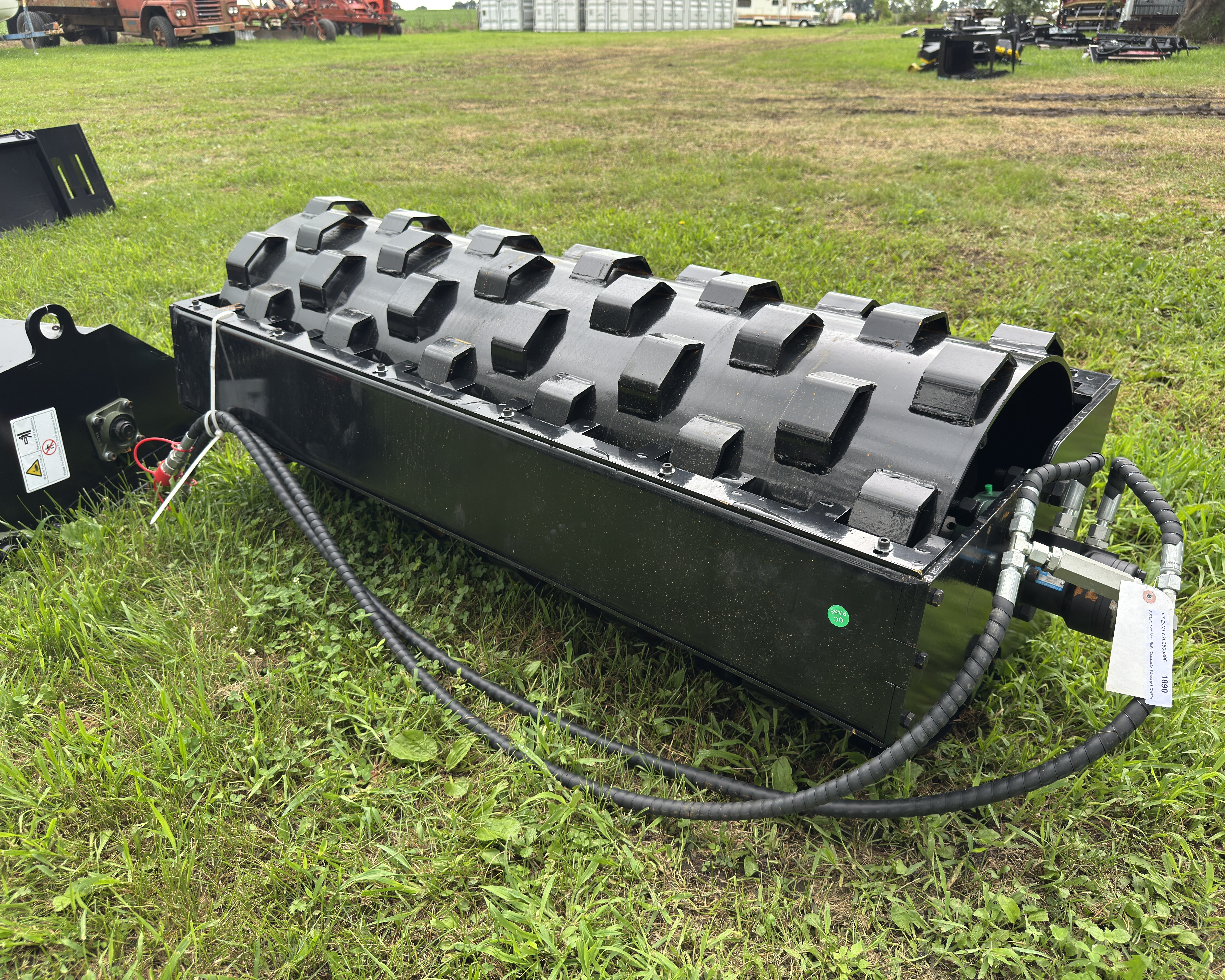 lot 4890 image: FUTURE Skid Steer RollerCompactor Wheel (FT-CW59)