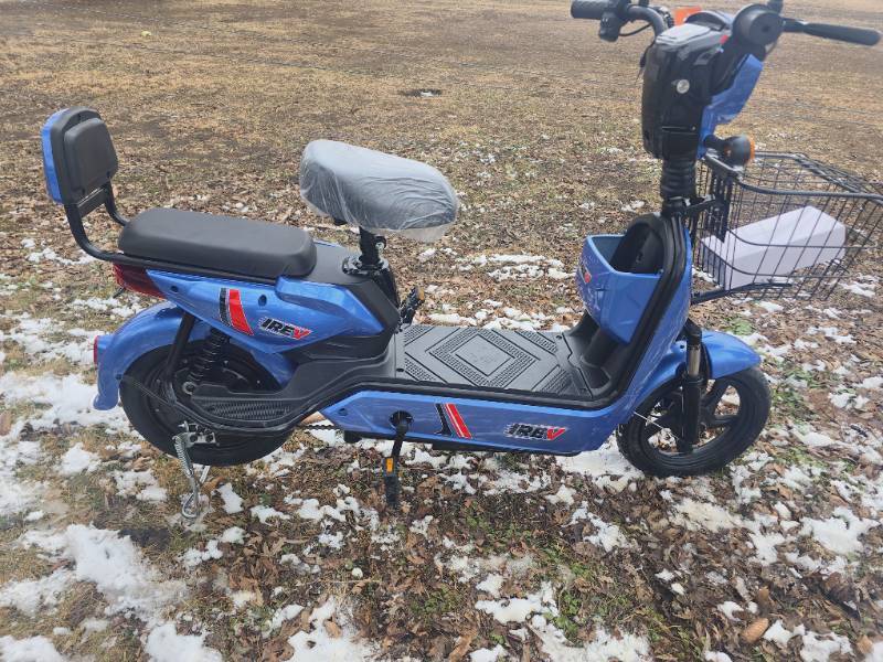 lot 3509 image: SDLANCH Electric Motorcycle (IREV) - Blue